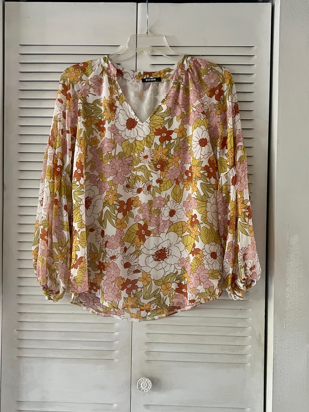 BTFBM Boho Floral Blouse, V-neck